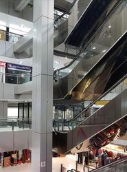Orchard Plaza (D9), Retail #598609711